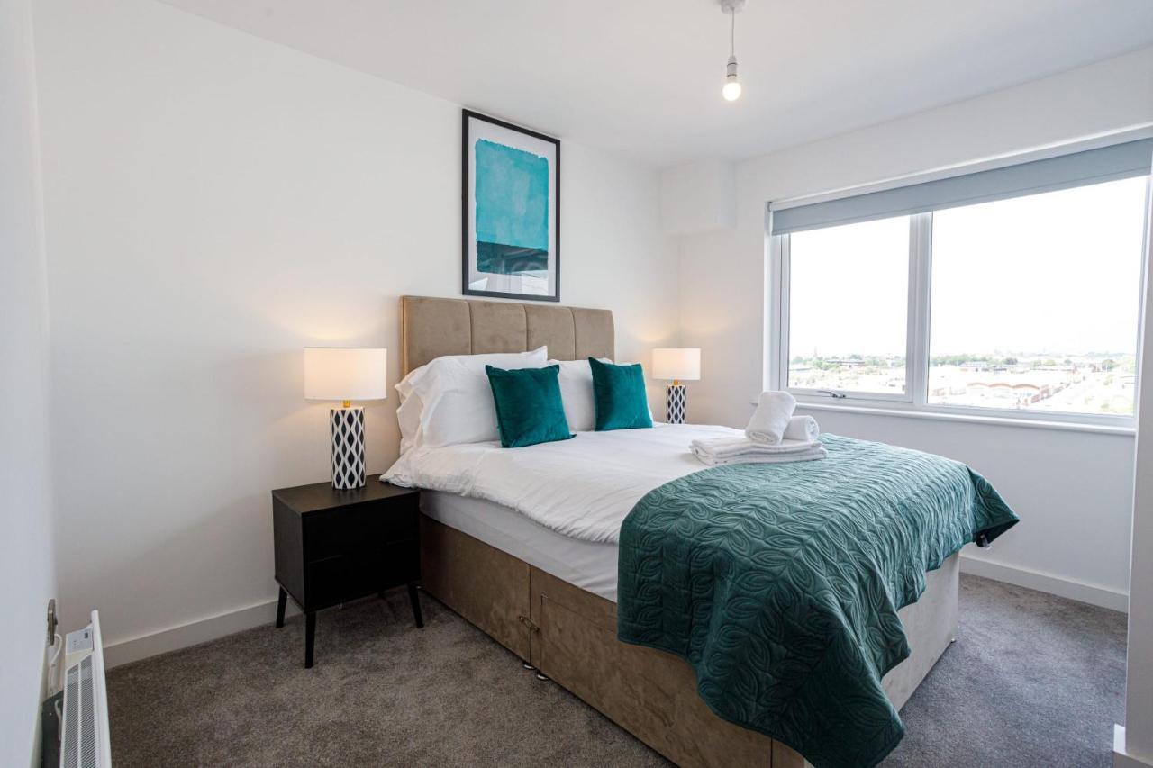 Contemporary 2 Bedroom Duplex In Salford Manchester Zewnętrze zdjęcie